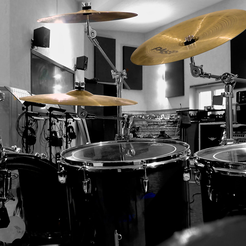  Desert Inn Drums 